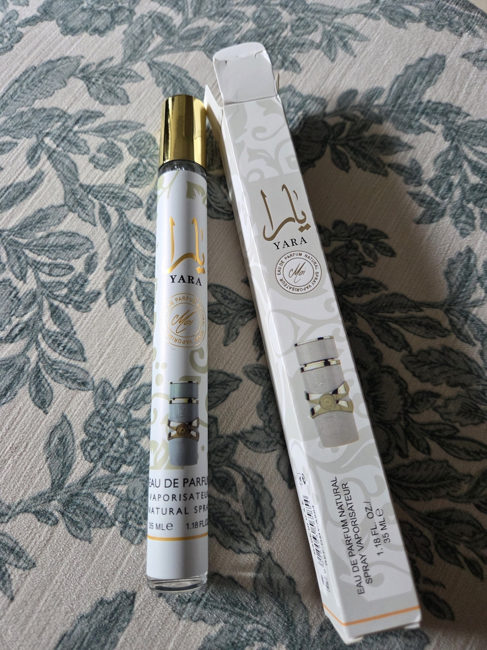 Yara Eau de Parfum Natural Spray - White & Gold